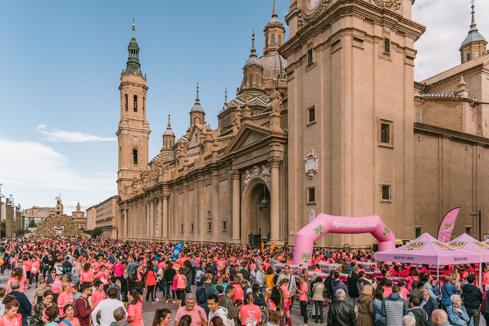 Ambiente post meta Carrera de la Mujer de Zaragoza (GALERÍA 1)