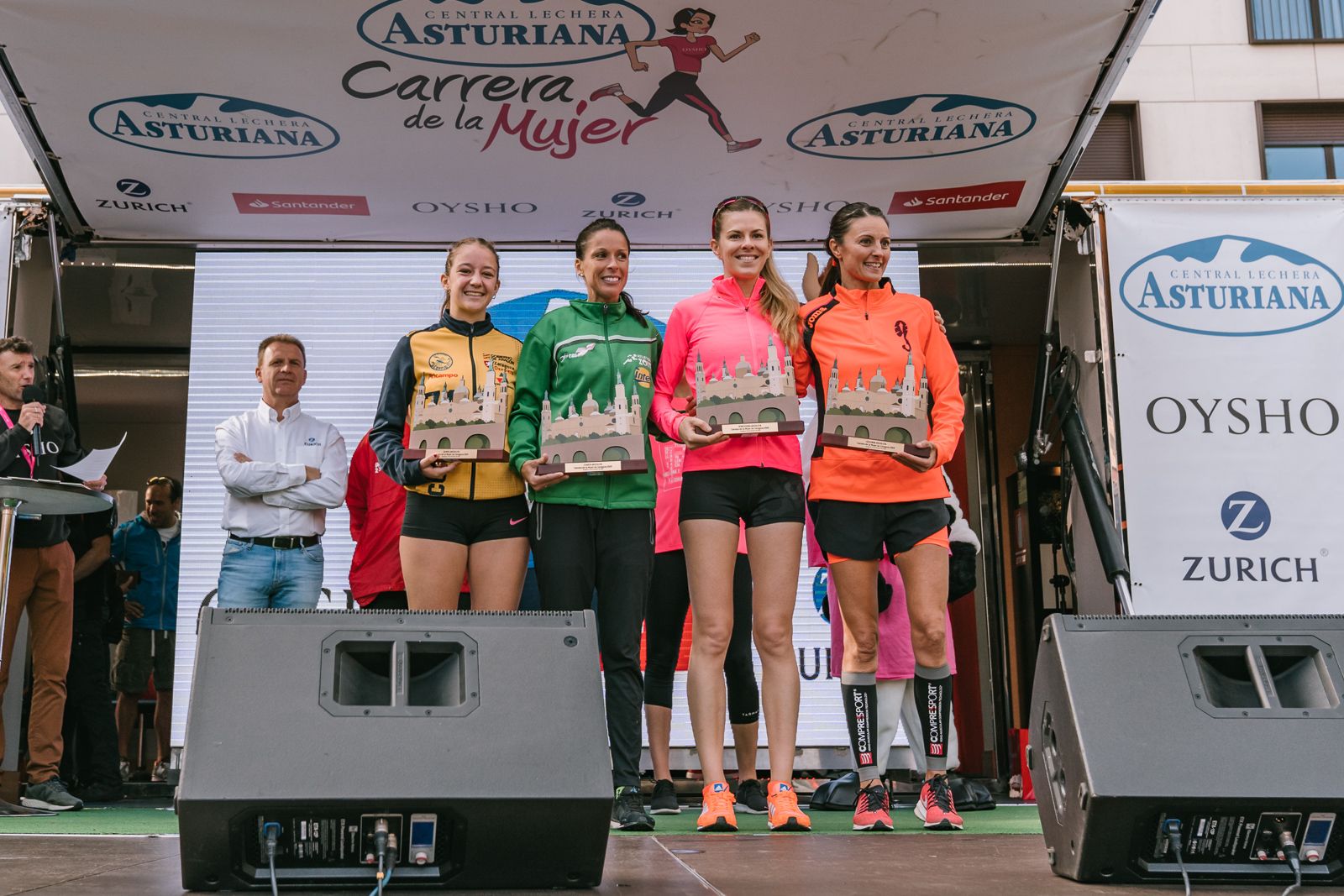 Ambiente post meta Carrera de la Mujer de Zaragoza (GALERÍA 1)