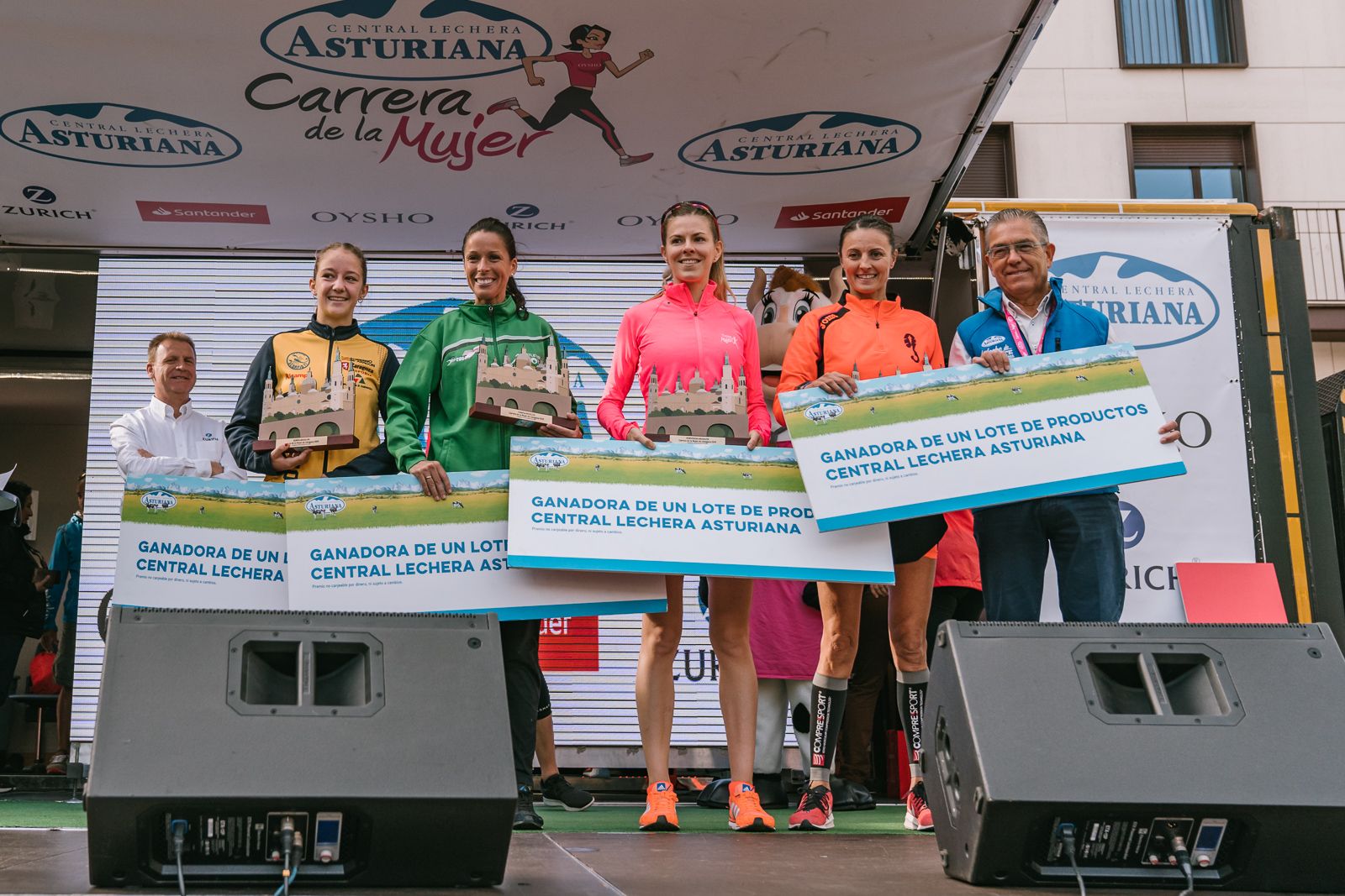 Ambiente post meta Carrera de la Mujer de Zaragoza (GALERÍA 1)