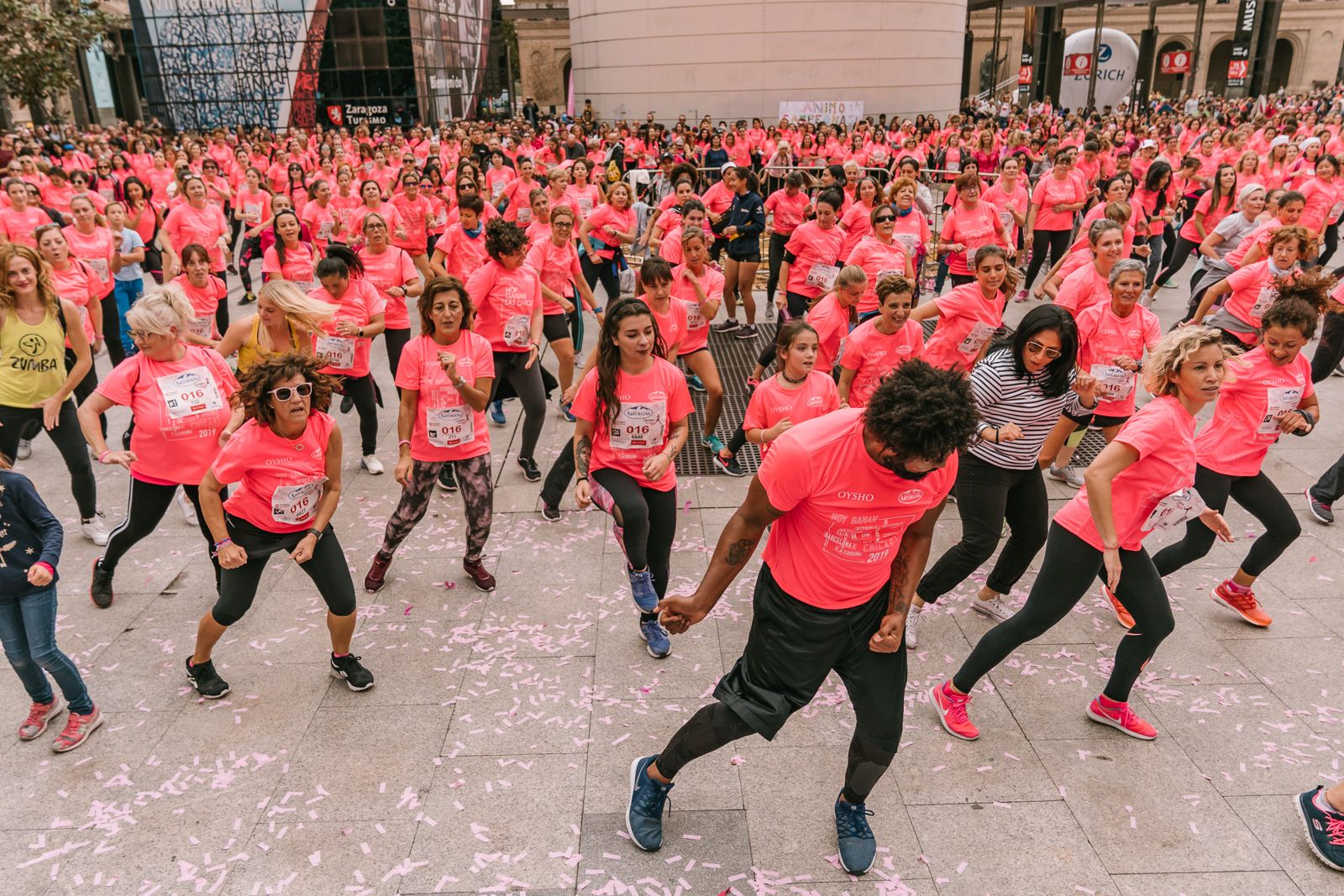 Ambiente post meta Carrera de la Mujer de Zaragoza (GALERÍA 2)