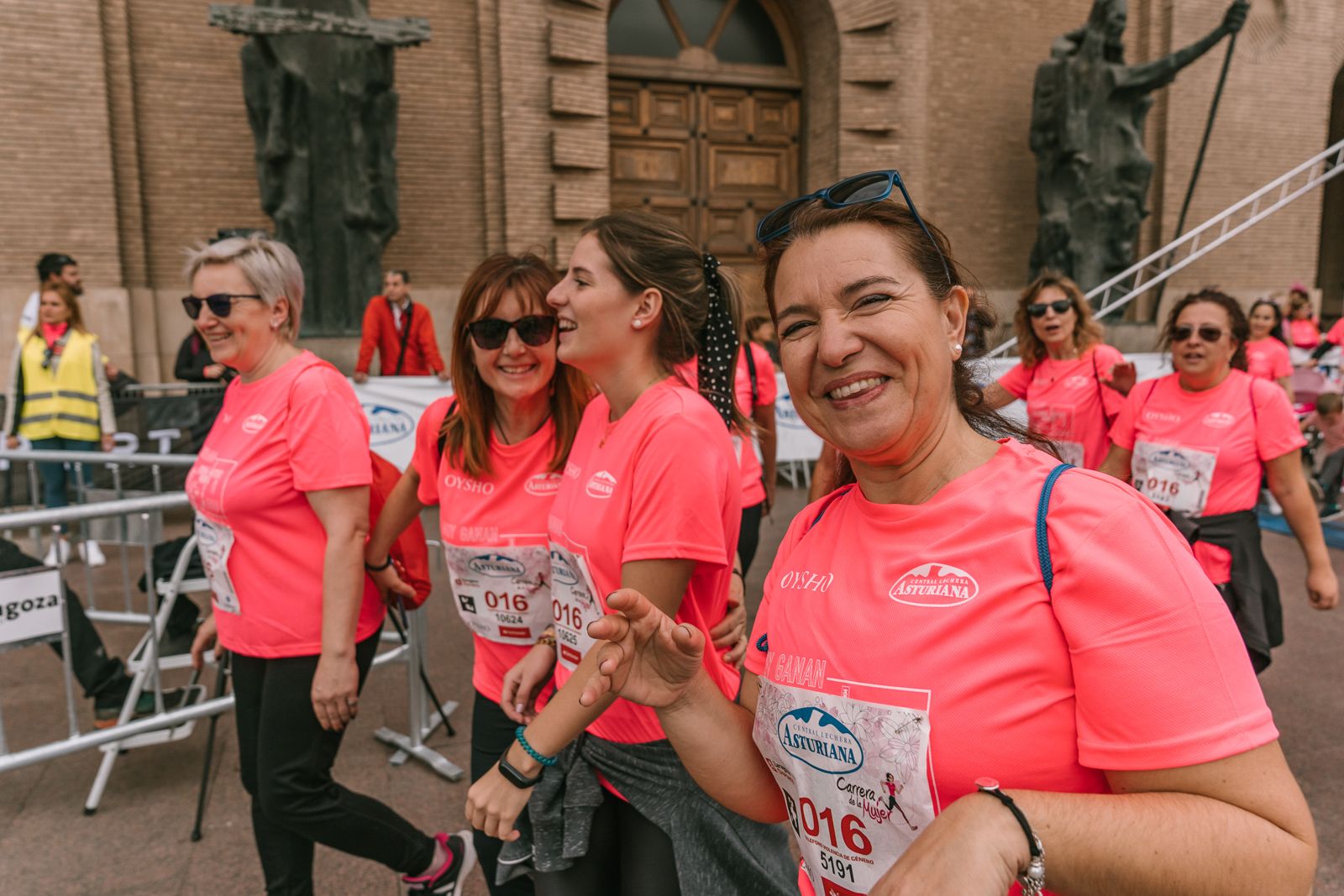Ambiente post meta Carrera de la Mujer de Zaragoza (GALERÍA 2)