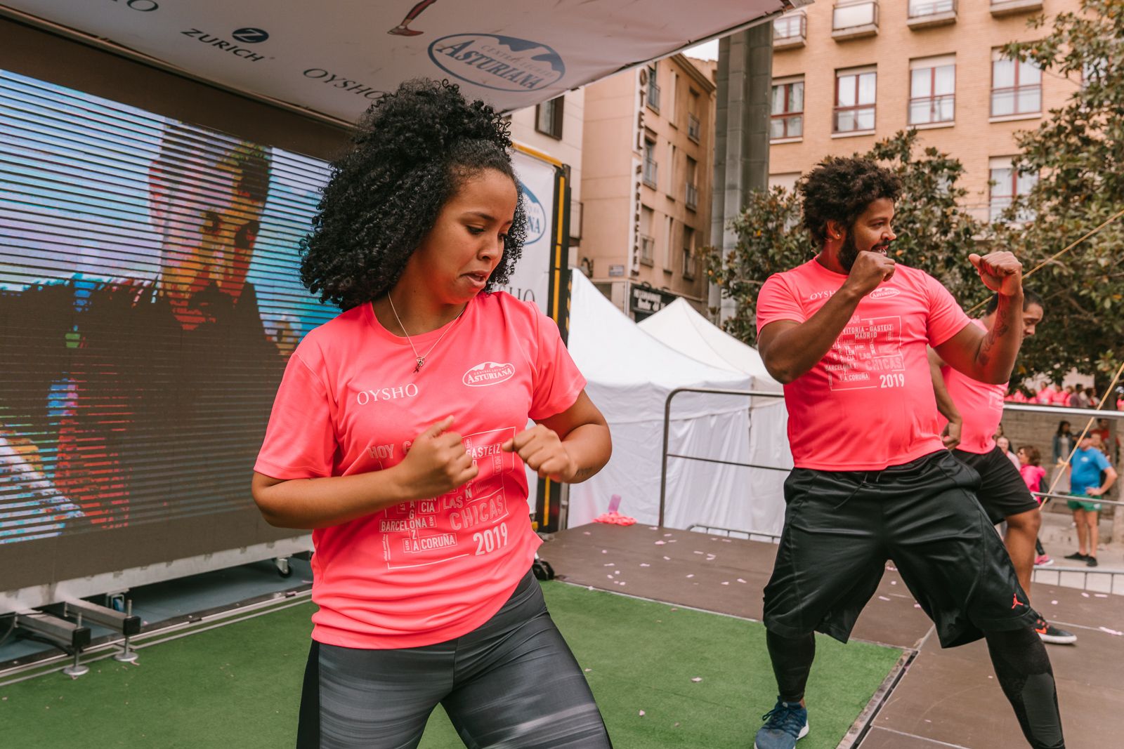 Ambiente post meta Carrera de la Mujer de Zaragoza (GALERÍA 2)
