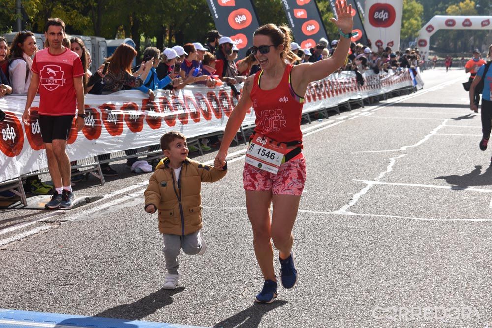 Media Maratón de la Mujer Meta 6K 12