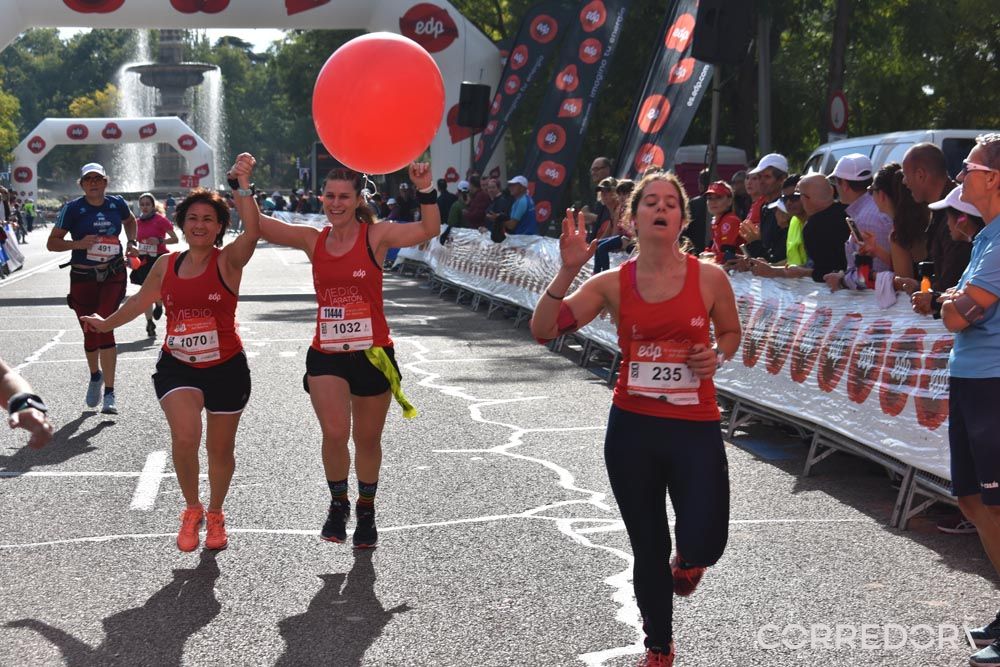 Media Maratón de la Mujer Meta 6K 16