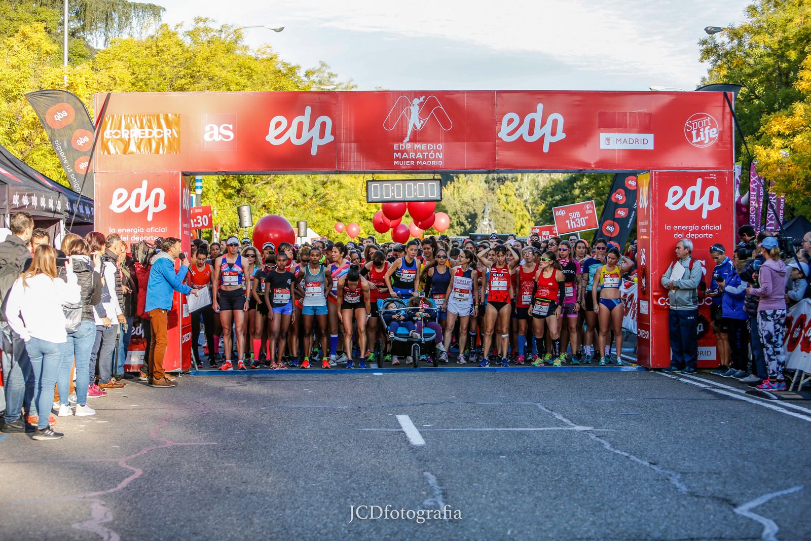 Media Maratón de la Mujer SALIDA