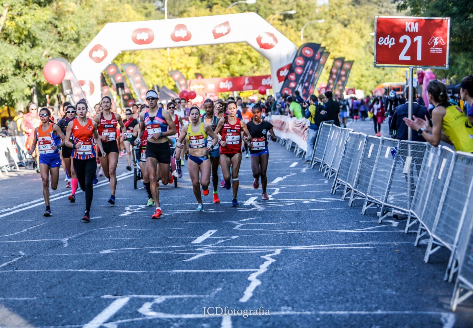 Media Maratón de la Mujer SALIDA