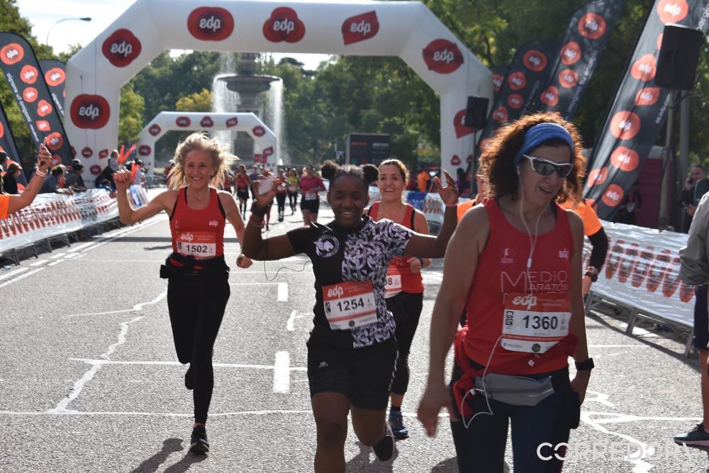 Meta Media Maraton de la Mujer 16