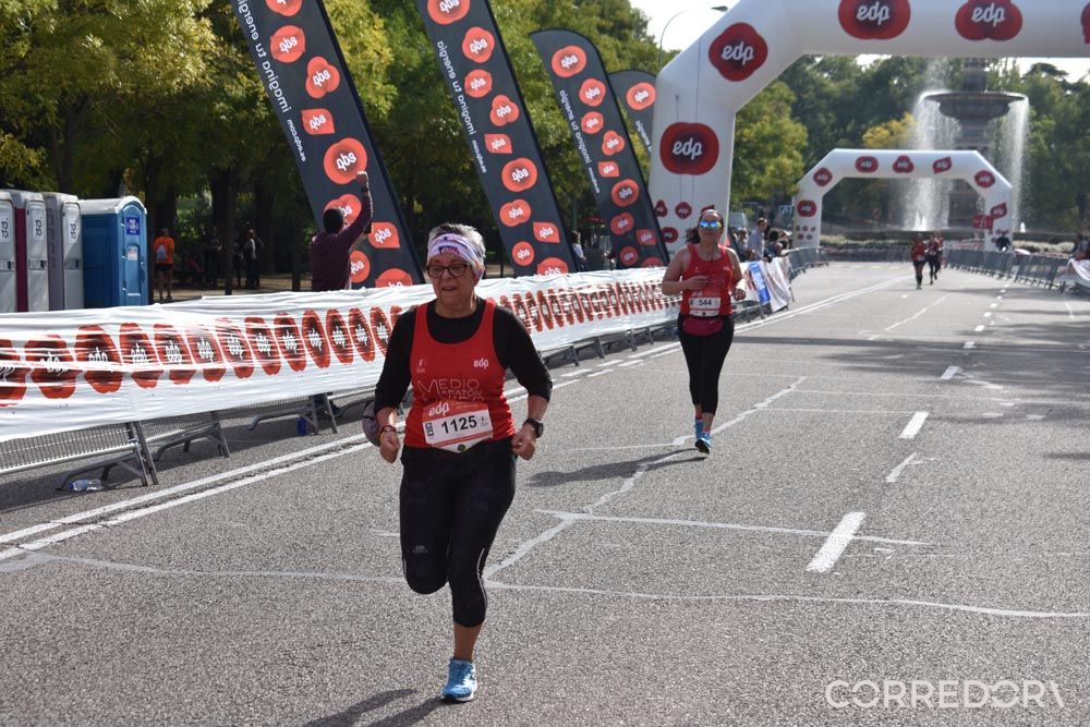 Meta Media Maraton de la Mujer 28