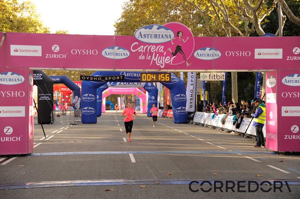 Llegada de la Carrera de la Mujer de Barcelona (ARCO DERECHO 2)