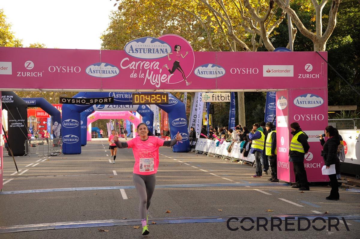 Llegada de la Carrera de la Mujer de Barcelona (ARCO DERECHO 2)