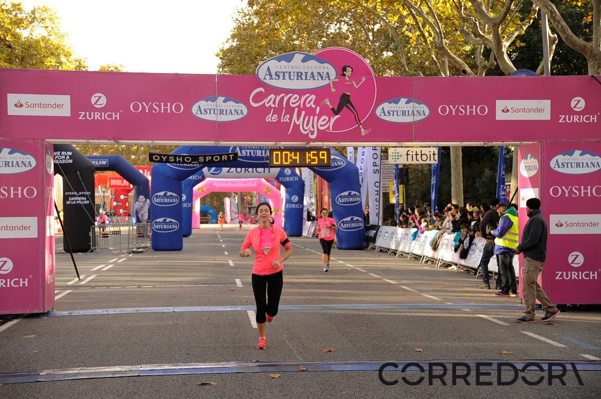 Llegada de la Carrera de la Mujer de Barcelona (ARCO DERECHO 2)
