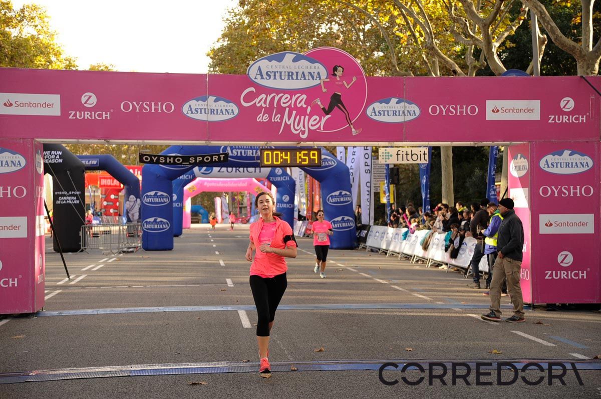 Llegada de la Carrera de la Mujer de Barcelona (ARCO DERECHO 2)