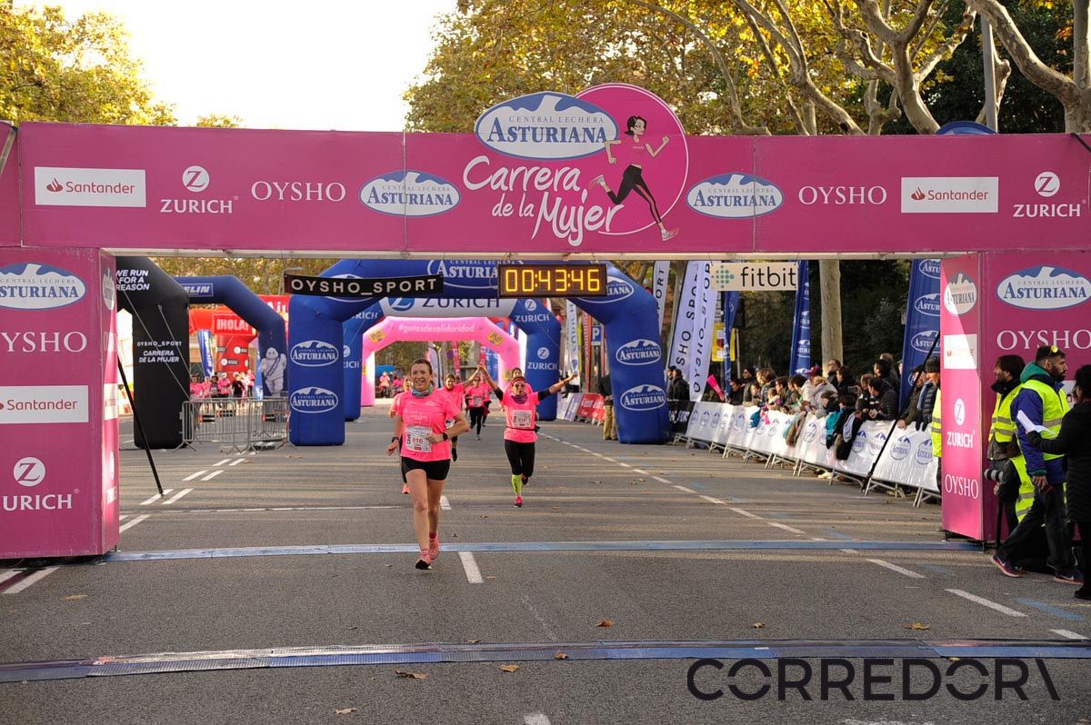 Llegada de la Carrera de la Mujer de Barcelona (ARCO DERECHO 3)