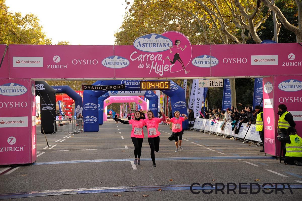Llegada de la Carrera de la Mujer de Barcelona (ARCO DERECHO 4)
