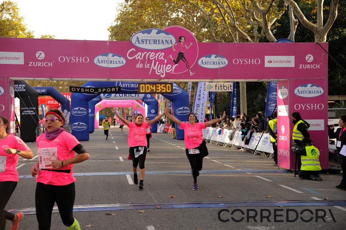 Llegada de la Carrera de la Mujer de Barcelona (ARCO DERECHO 3)