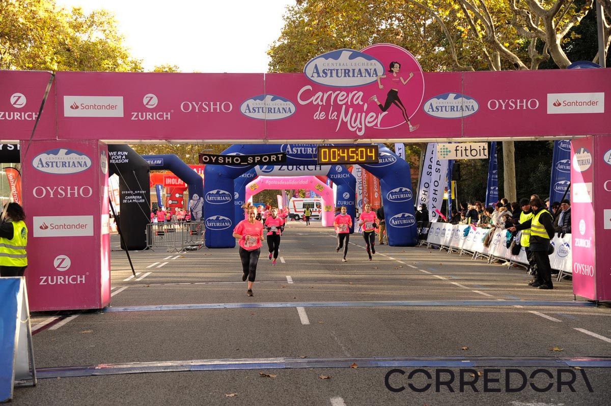 Llegada de la Carrera de la Mujer de Barcelona (ARCO DERECHO 4)