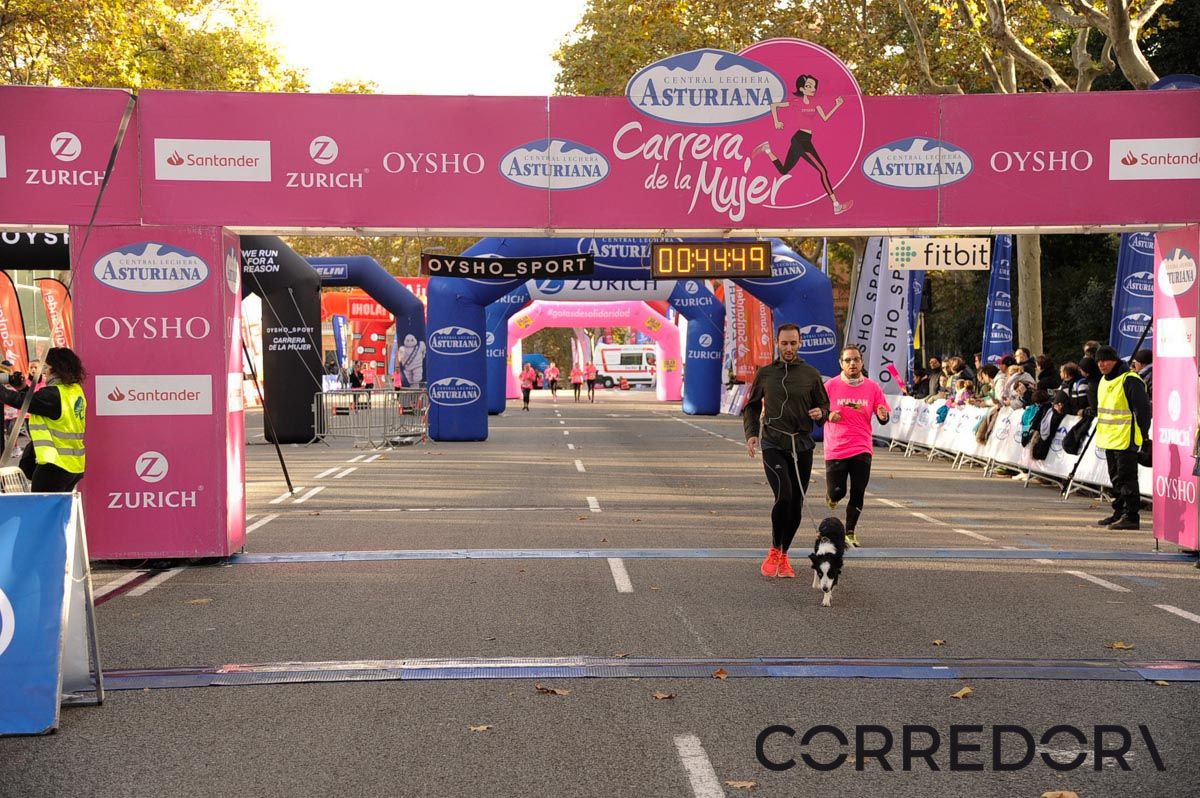 Llegada de la Carrera de la Mujer de Barcelona (ARCO DERECHO 4)