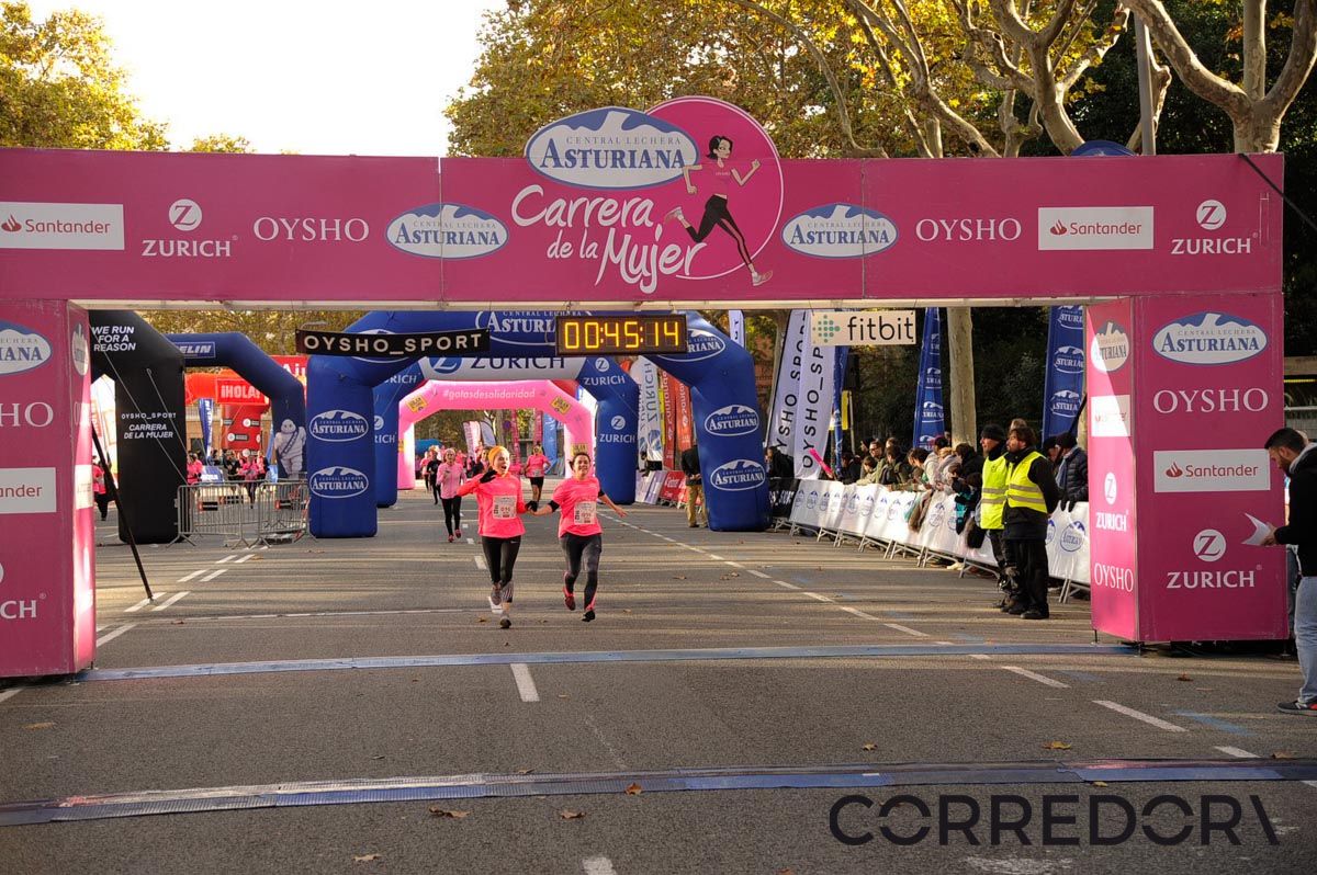 Llegada de la Carrera de la Mujer de Barcelona (ARCO DERECHO 5)