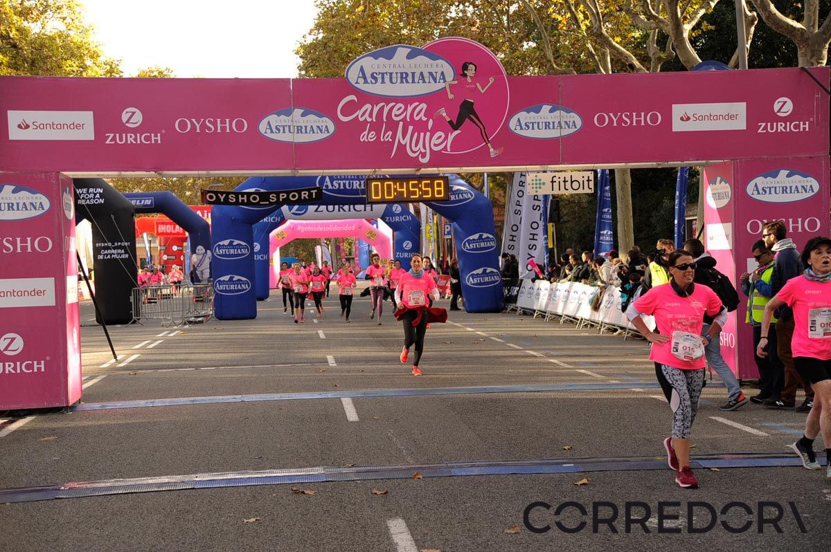 Llegada de la Carrera de la Mujer de Barcelona (ARCO DERECHO 5)