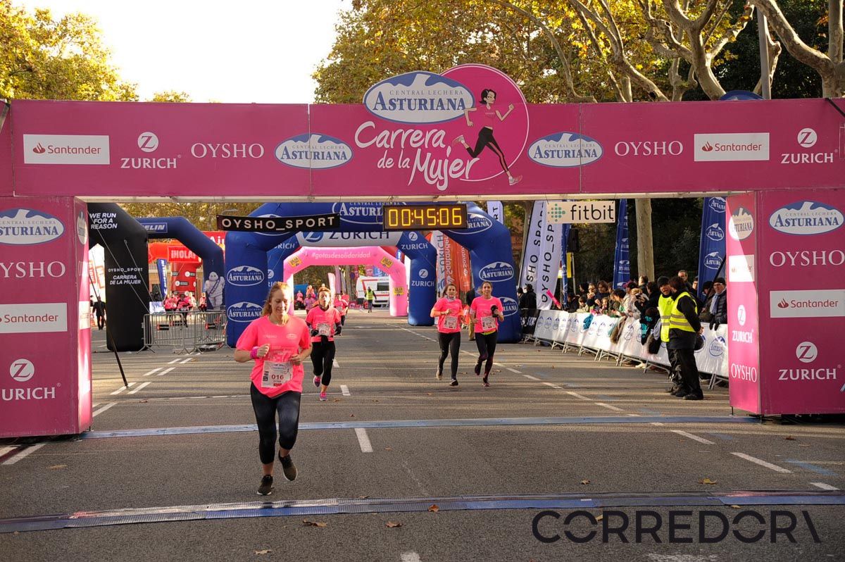 Llegada de la Carrera de la Mujer de Barcelona (ARCO DERECHO 5)