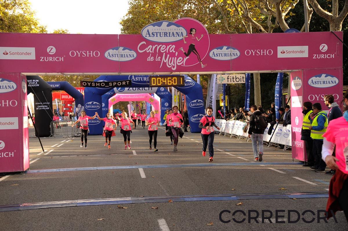 Llegada de la Carrera de la Mujer de Barcelona (ARCO DERECHO 6)