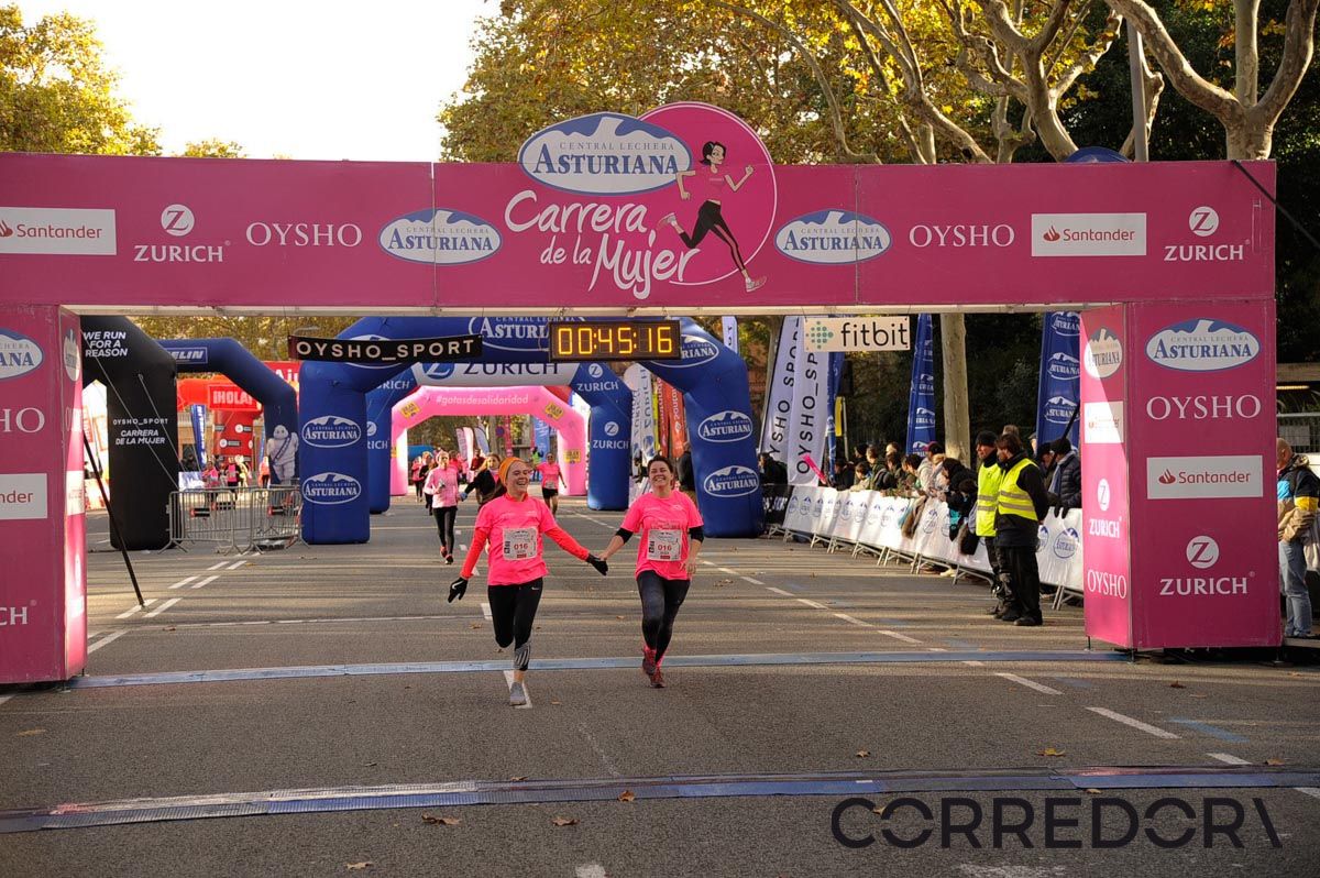 Llegada de la Carrera de la Mujer de Barcelona (ARCO DERECHO 5)