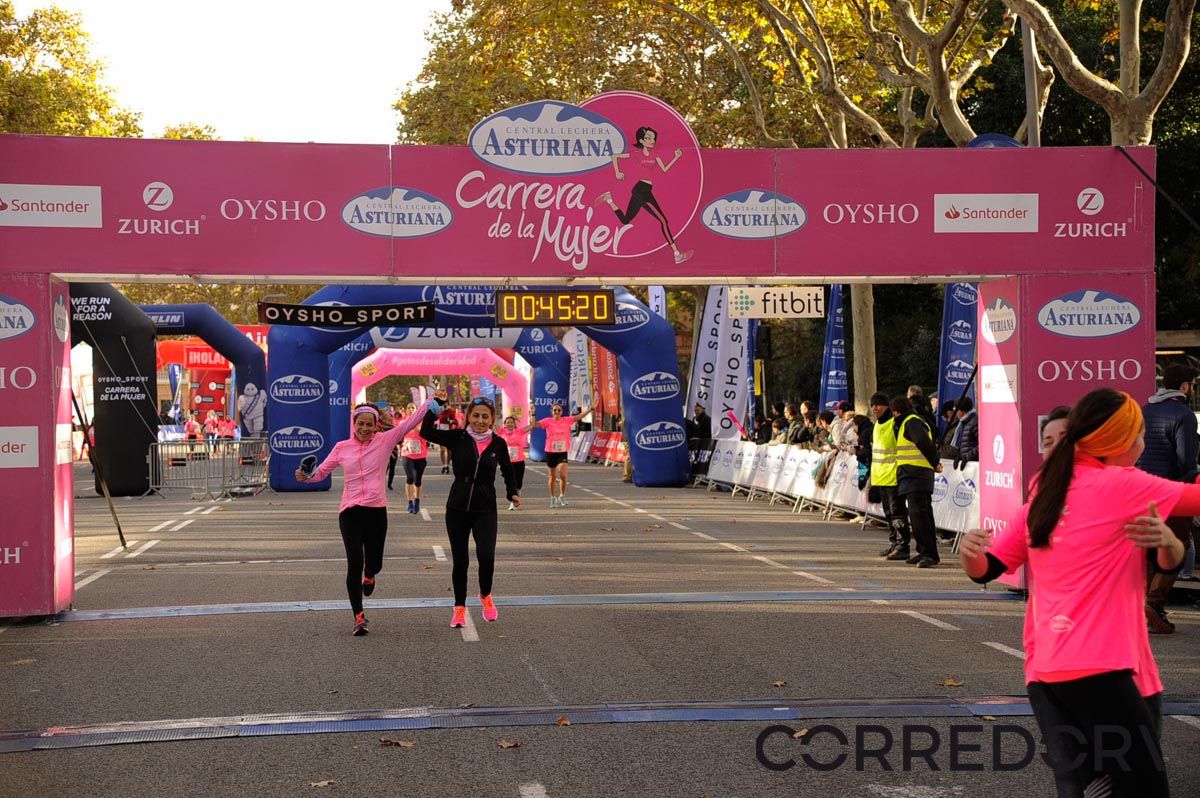 Llegada de la Carrera de la Mujer de Barcelona (ARCO DERECHO 5)
