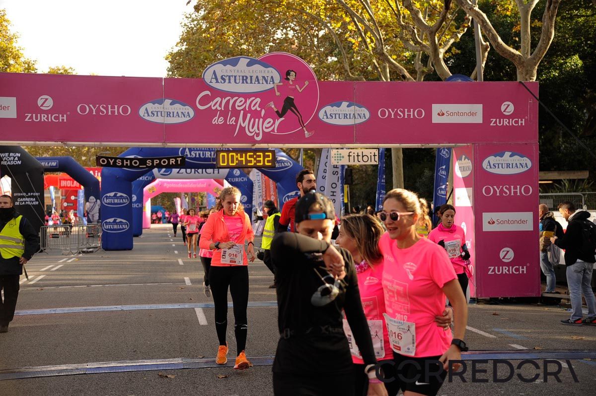 Llegada de la Carrera de la Mujer de Barcelona (ARCO DERECHO 5)