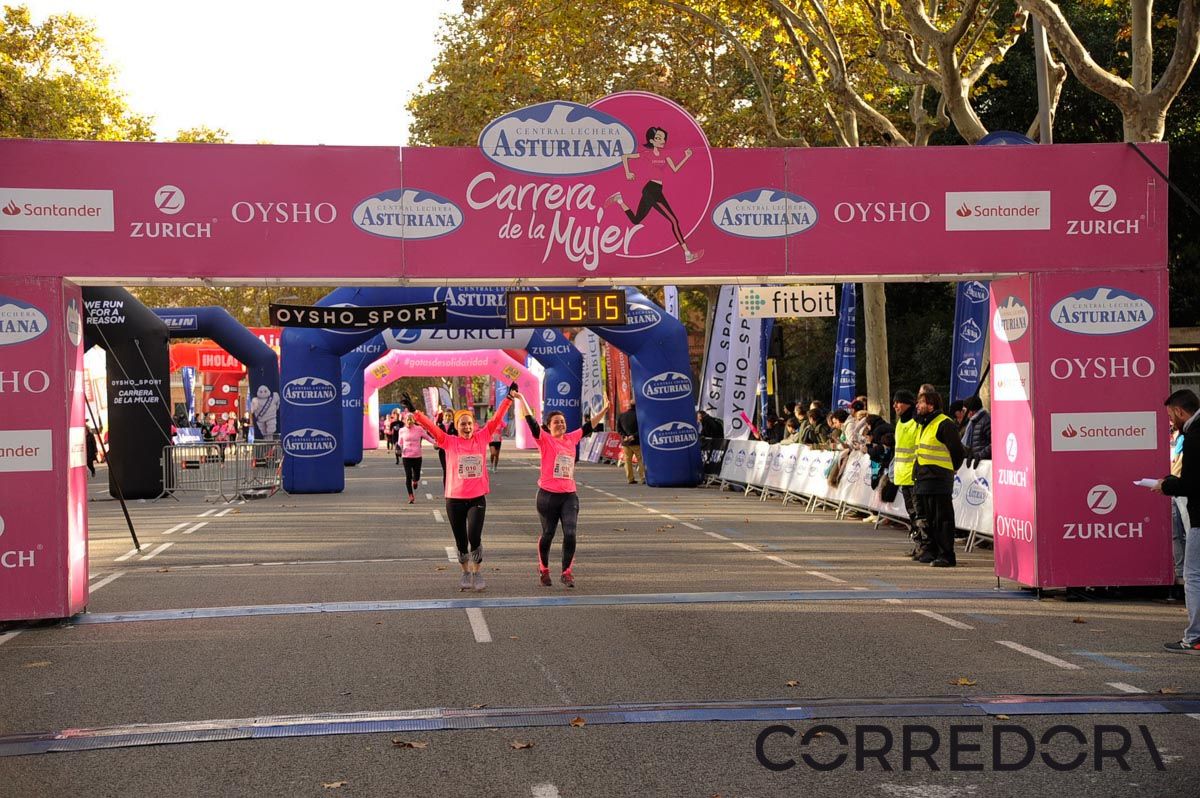 Llegada de la Carrera de la Mujer de Barcelona (ARCO DERECHO 5)