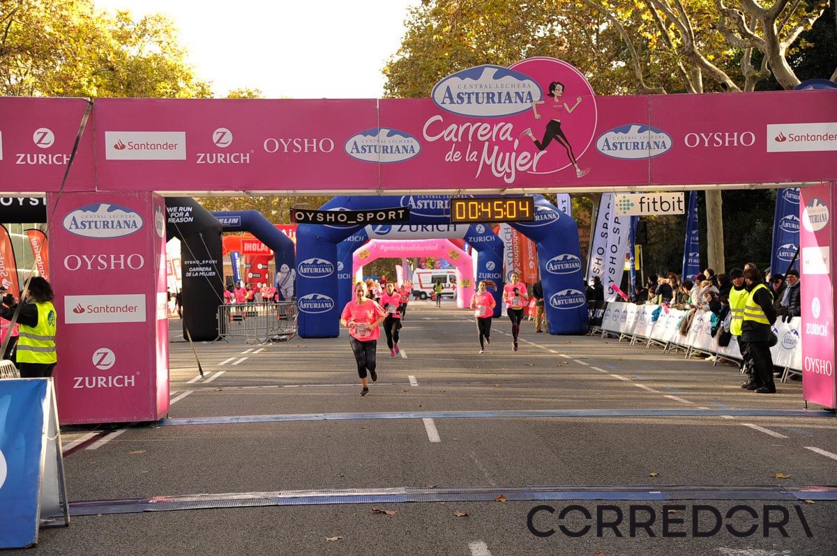 Llegada de la Carrera de la Mujer de Barcelona (ARCO DERECHO 4)