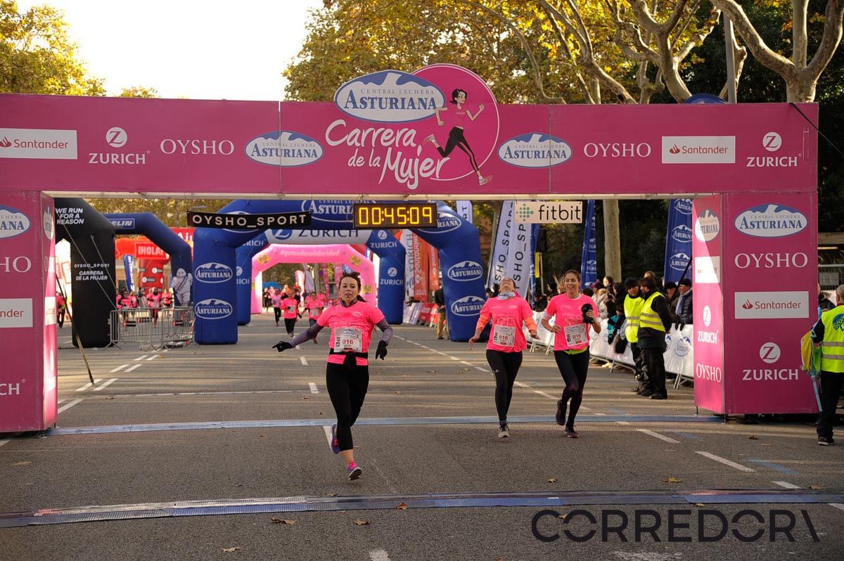 Llegada de la Carrera de la Mujer de Barcelona (ARCO DERECHO 5)