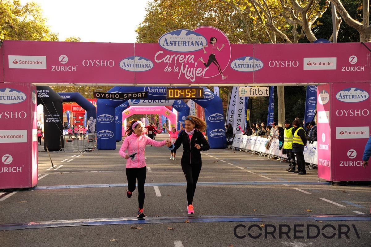 Llegada de la Carrera de la Mujer de Barcelona (ARCO DERECHO 5)