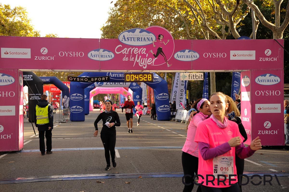 Llegada de la Carrera de la Mujer de Barcelona (ARCO DERECHO 5)