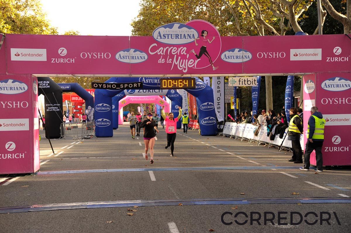 Llegada de la Carrera de la Mujer de Barcelona (ARCO DERECHO 6)