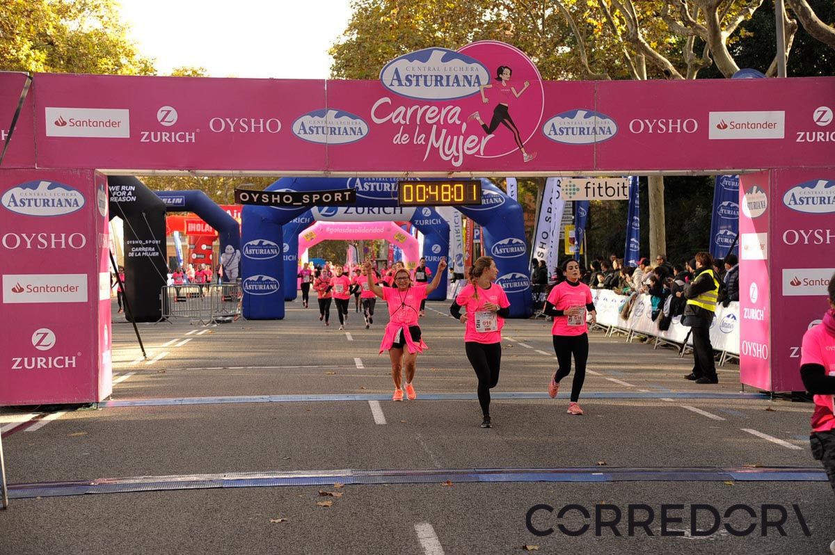 Llegada de la Carrera de la Mujer de Barcelona (ARCO DERECHO 8)