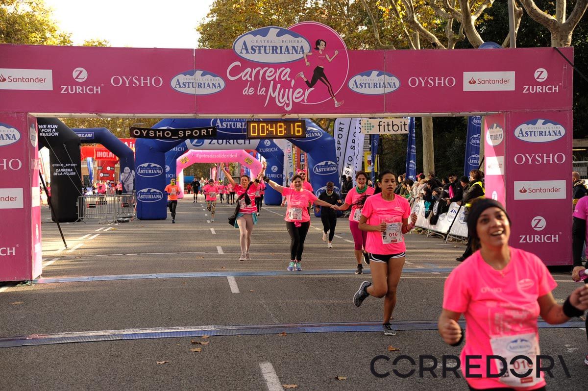 Llegada de la Carrera de la Mujer de Barcelona (ARCO DERECHO 8)