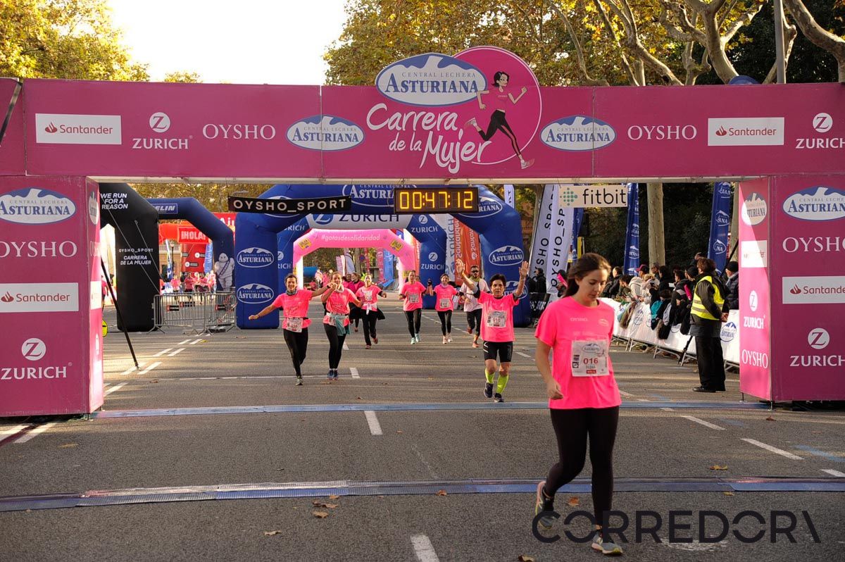 Llegada de la Carrera de la Mujer de Barcelona (ARCO DERECHO 7)