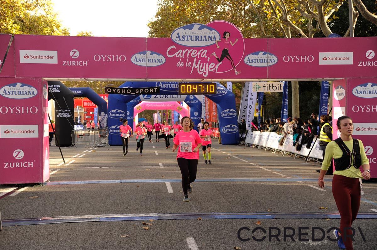 Llegada de la Carrera de la Mujer de Barcelona (ARCO DERECHO 7)