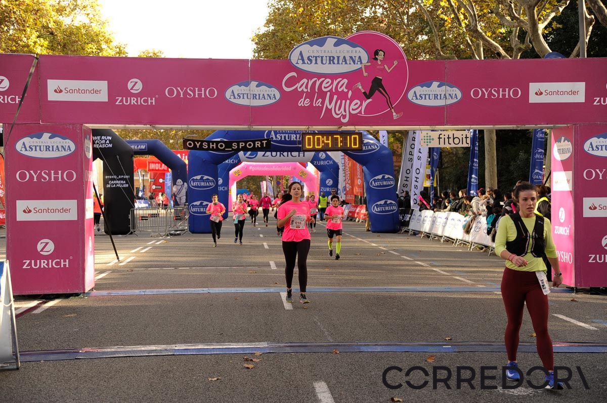 Llegada de la Carrera de la Mujer de Barcelona (ARCO DERECHO 7)