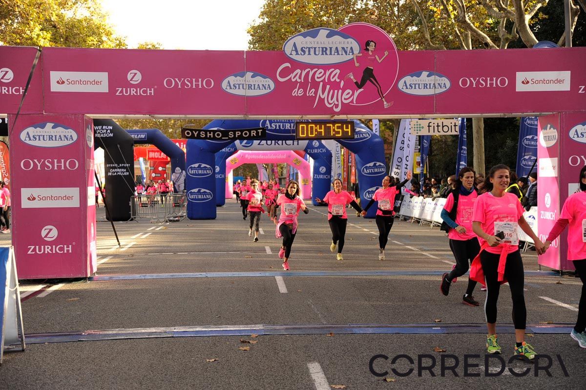 Llegada de la Carrera de la Mujer de Barcelona (ARCO DERECHO 7)