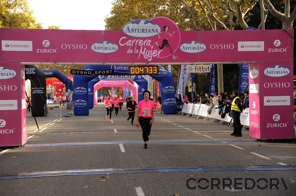 Llegada de la Carrera de la Mujer de Barcelona (ARCO DERECHO 7)