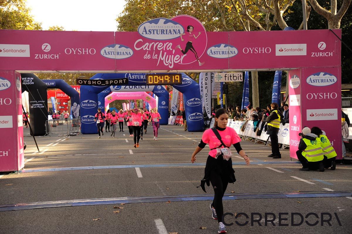 Llegada de la Carrera de la Mujer de Barcelona (ARCO DERECHO 9)