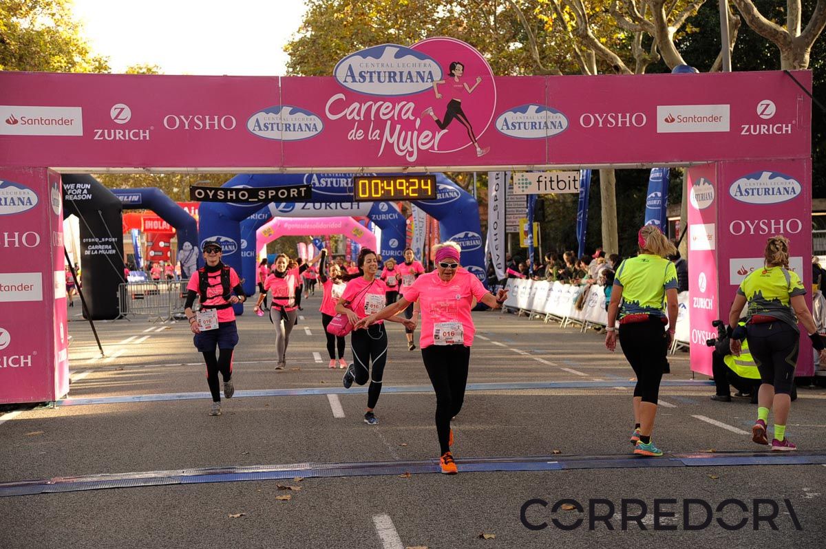Llegada de la Carrera de la Mujer de Barcelona (ARCO DERECHO 9)