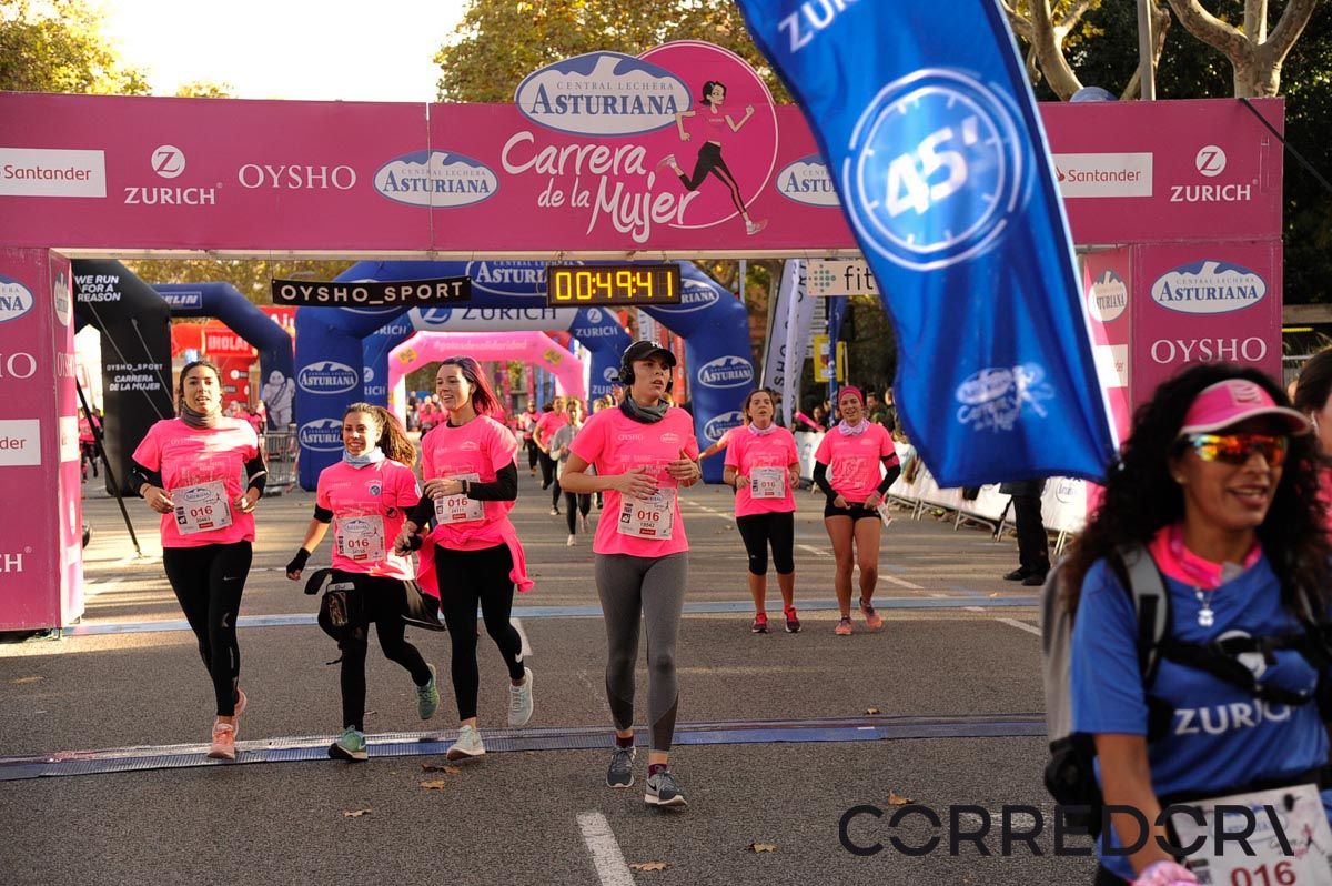 Llegada de la Carrera de la Mujer de Barcelona (ARCO DERECHO 10)