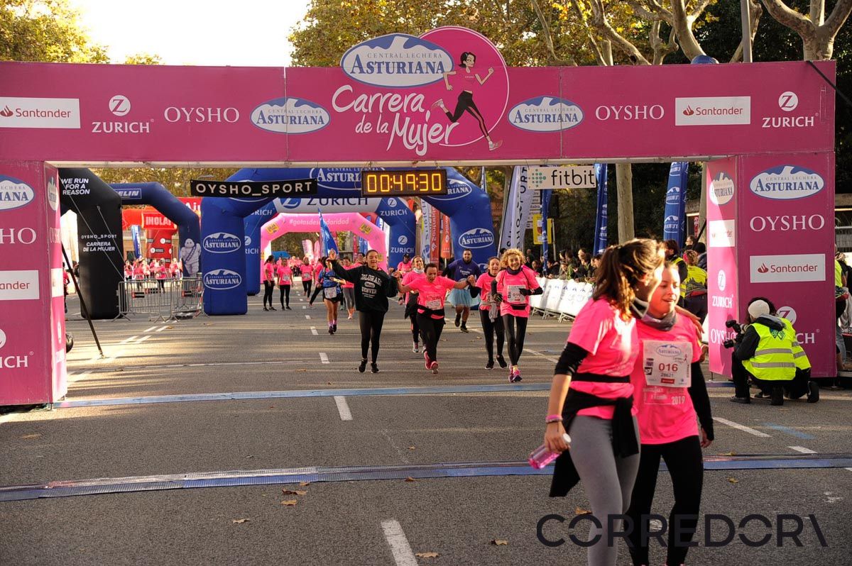 Llegada de la Carrera de la Mujer de Barcelona (ARCO DERECHO 9)