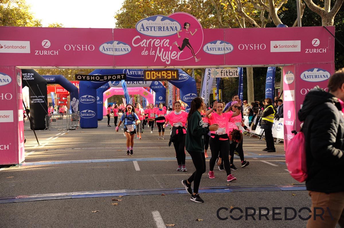 Llegada de la Carrera de la Mujer de Barcelona (ARCO DERECHO 9)