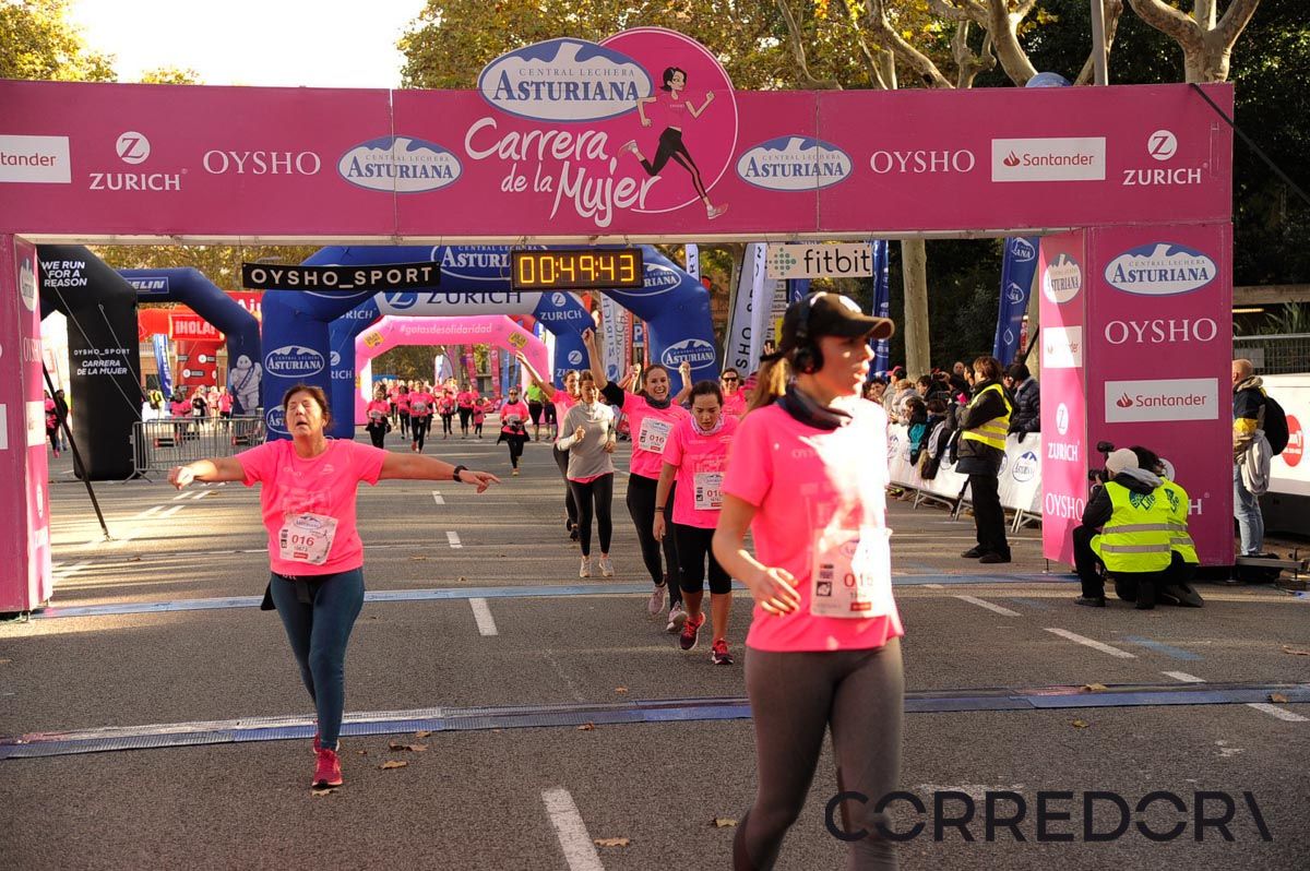 Llegada de la Carrera de la Mujer de Barcelona (ARCO DERECHO 10)