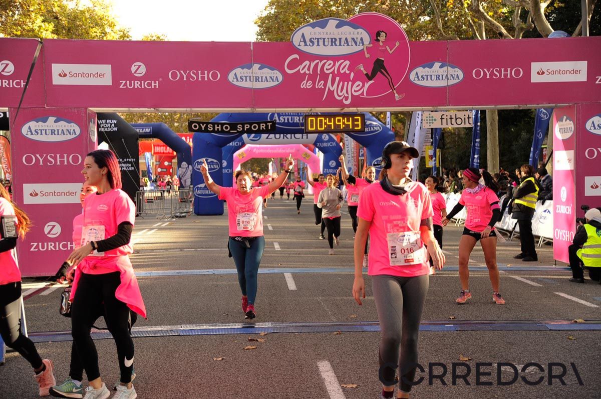 Llegada de la Carrera de la Mujer de Barcelona (ARCO DERECHO 10)