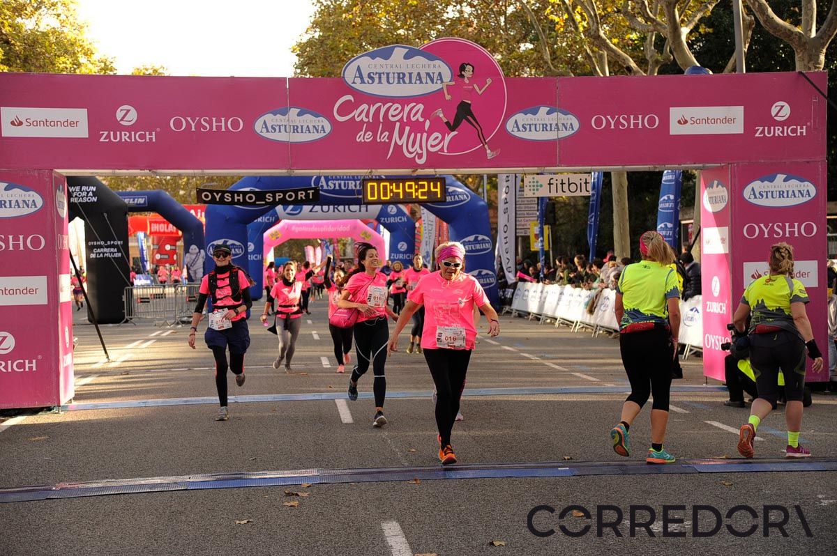 Llegada de la Carrera de la Mujer de Barcelona (ARCO DERECHO 9)