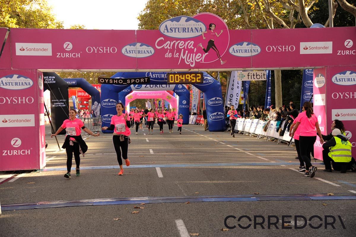 Llegada de la Carrera de la Mujer de Barcelona (ARCO DERECHO 10)